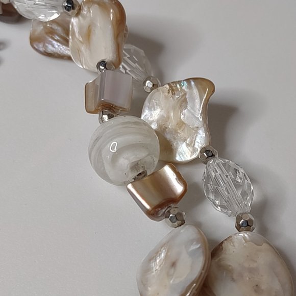 Two Layer Shell, Plastic, And Glass Bead Necklace Adjustable 17 To 20 Inches - Picture 4 of 10